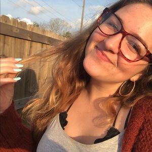 Meet your Posher, Tori